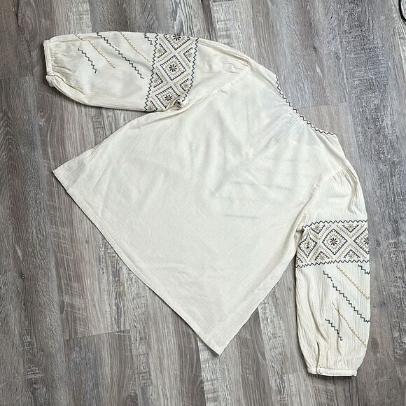 Madewell XS | Embroidered Peasant Top | like new, no flaws! Color- antique cream - Picture 10 of 16